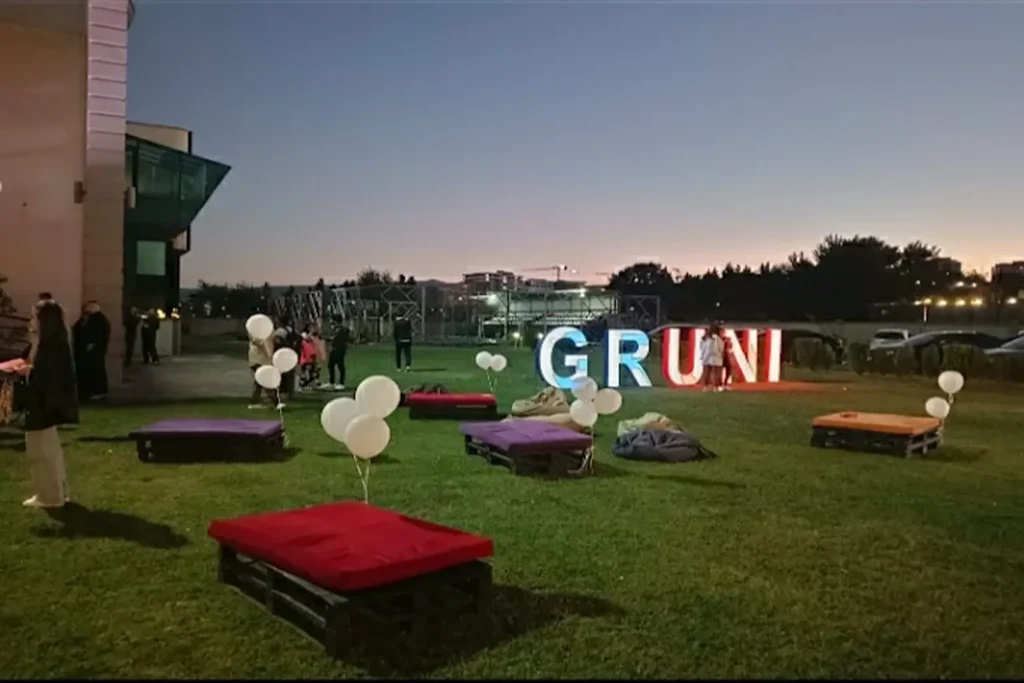 Grigol Robakidze University (GRUNI)